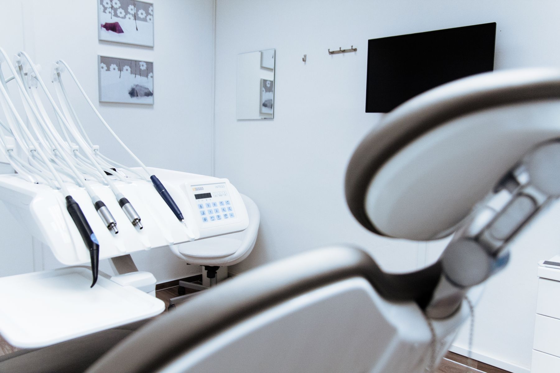 Lyst behandlingsrum på Egebæksvangklinikken